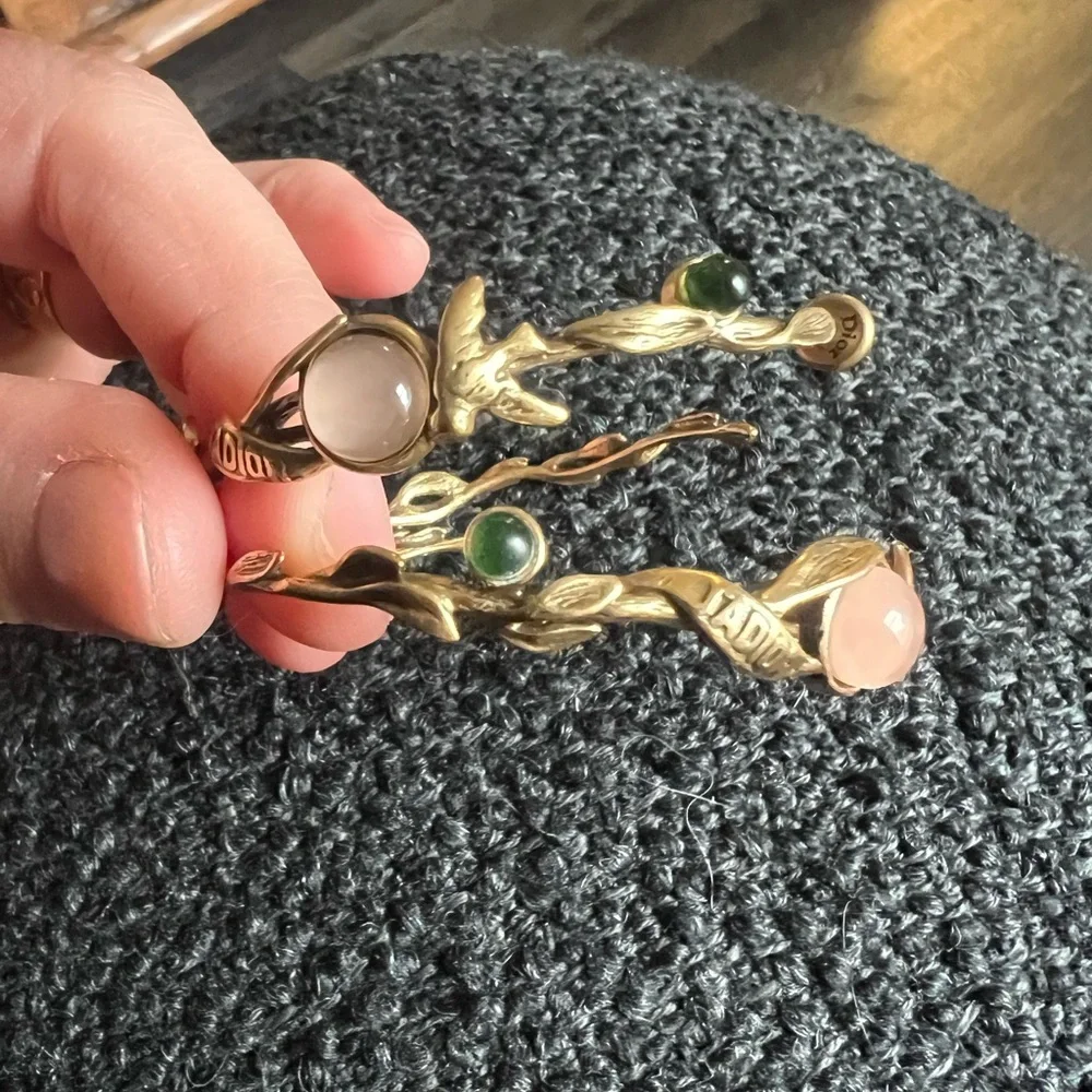 Elegant Gold and Green Women's hoop earrings - Picture 2 of 14